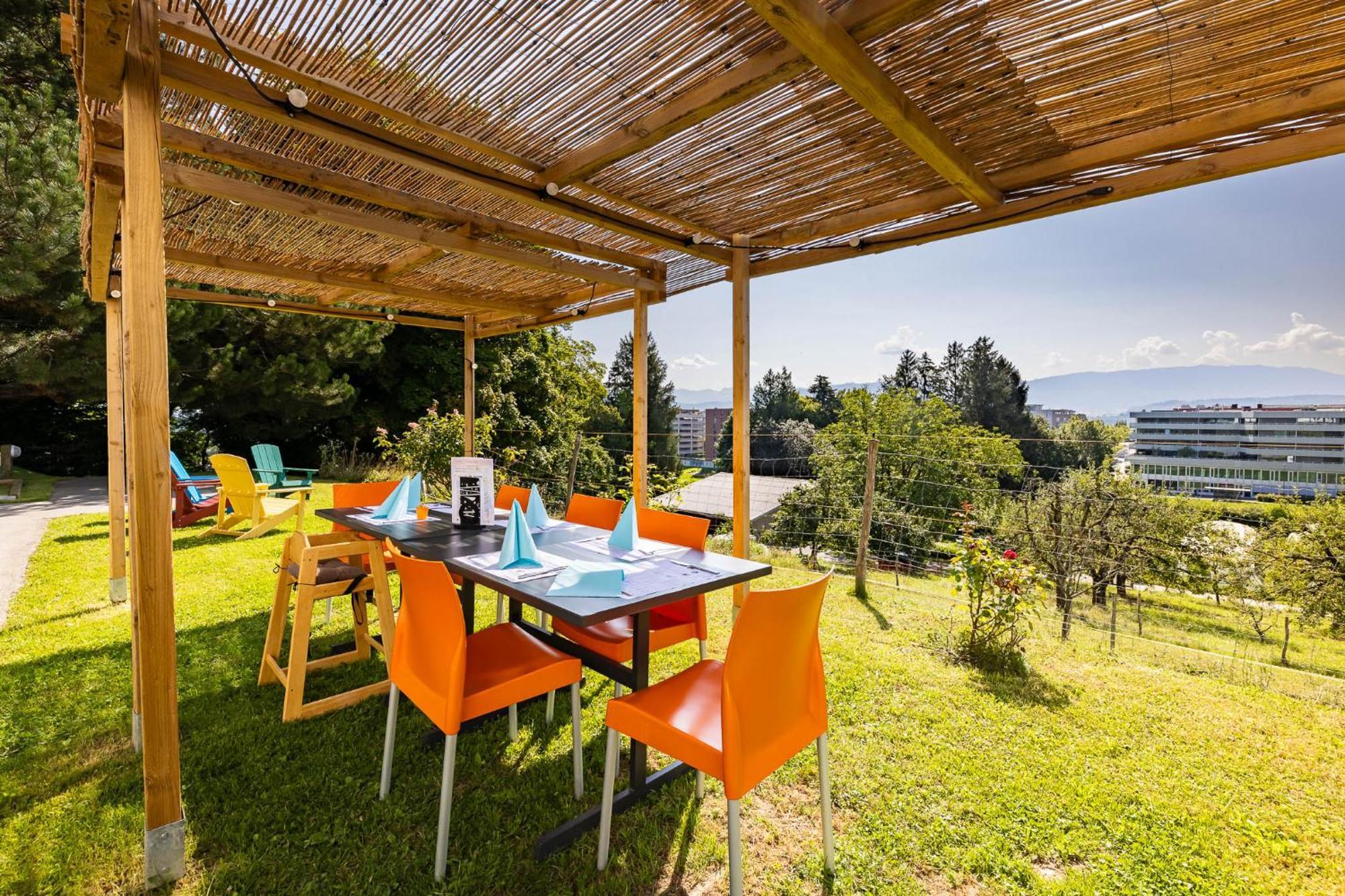 Le Domaine Ξενοδοχείο Villars-Sur-Glane Εξωτερικό φωτογραφία